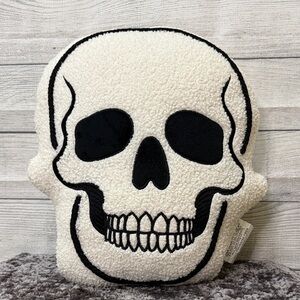 Enchante Skull Pillow in Cream and Black, NWOT